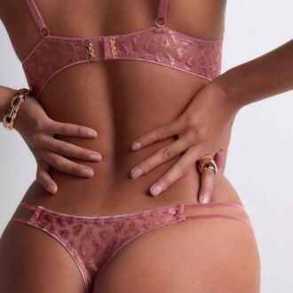 Aubade CRAZY IN LOVE string